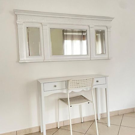 Parvis Home Brindisi Buitenkant foto